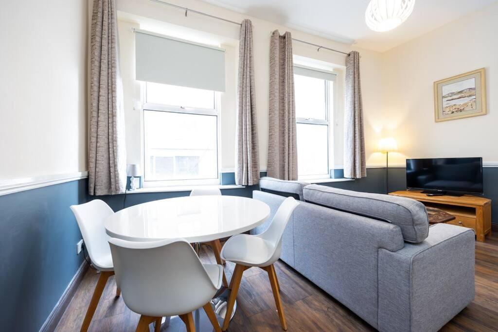 Homely 1 Bedroom Apartment In Smithfield, Dublin Zewnętrze zdjęcie